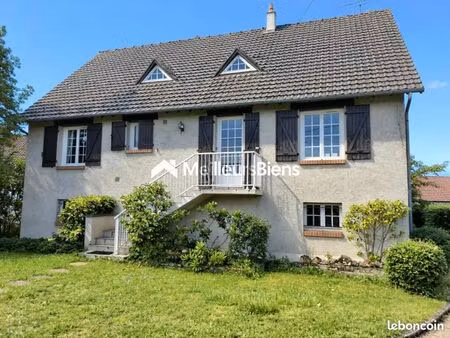 maison 6 pièces 141 m²