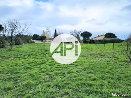terrain 824 m² saint cyr sur le rhone