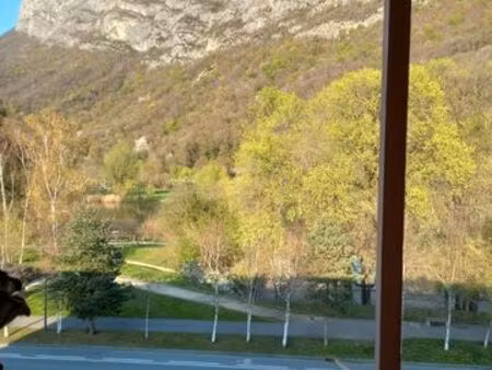 location t3 saint egrève