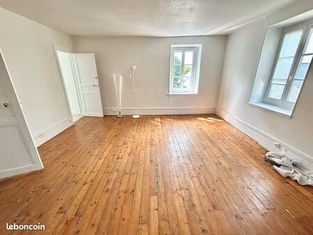 appartement 2 pièces 57 m²