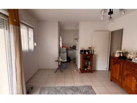 appartement rivery 52 m² t-3 à vendre  149 000 €