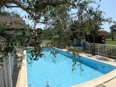 quartier recherché - villa indépendante sur 3127m² de terrain