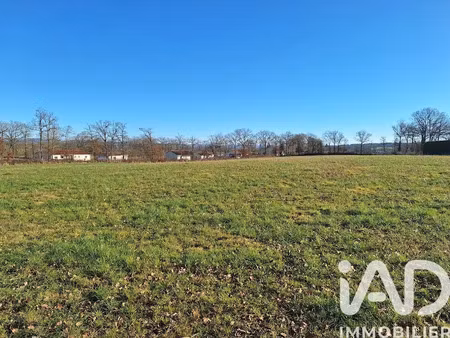 vente terrain 1359 m² à ytrac (15000)  45 000 €