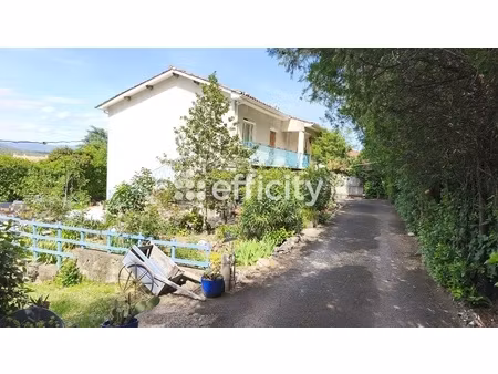 maison 3 pièces - 90 m²