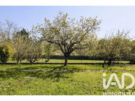 vente terrain 697 m² à niort (79000)  59 000 €