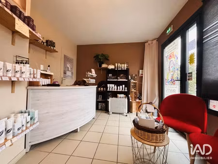 vente commerce 28 m² saint-vivien-de-médoc (33590)