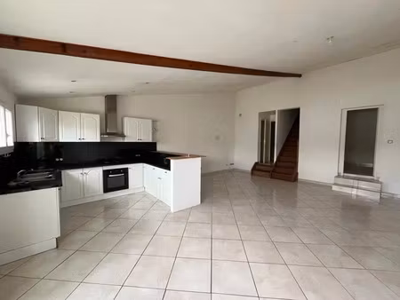 vente maison 4 pièces 77 m² pauillac (33250)
