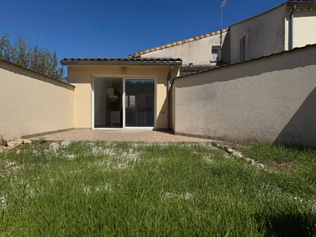 vente maison 4 pièces 75 m² blaye (33390)