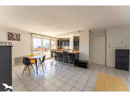 vente appartement 3 pièces 55 m² bordeaux (33300)
