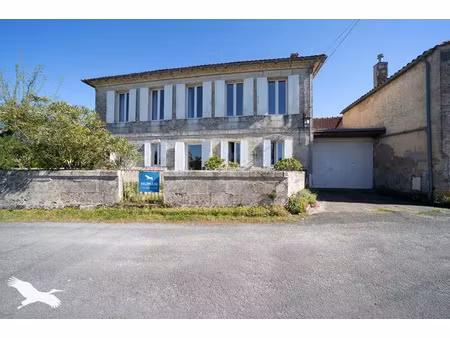 vente maison 5 pièces 138 m² gauriac (33710)