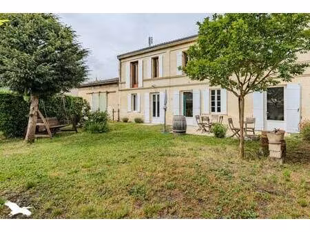 vente maison 7 pièces 198 m² izon (33450)