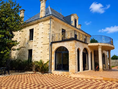 vente maison 7 pièces 1000 m² cavignac (33620)