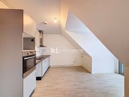 bel appartement au centre de briec