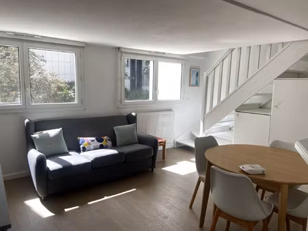 2 pieces en duplex meuble