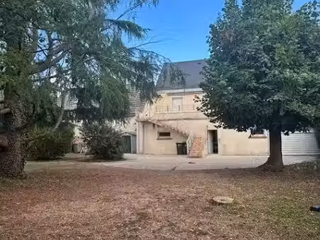 location appartement 5 pièces 217 m² à la chapelle-vendômoise (41330)  977 €