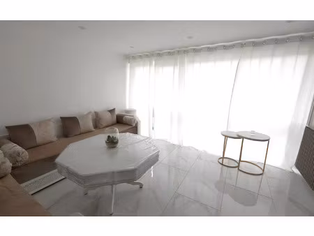 location appartement  70.07 m² t-3 à les mureaux  1 270 €
