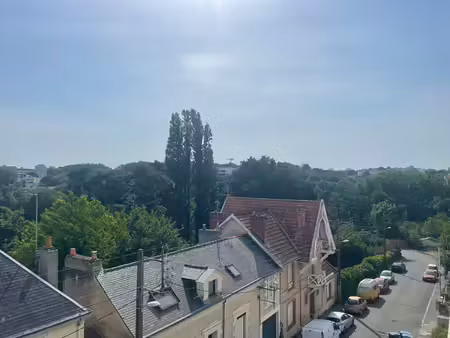 location appartement 4 pièces 84 m² à nantes (44300)