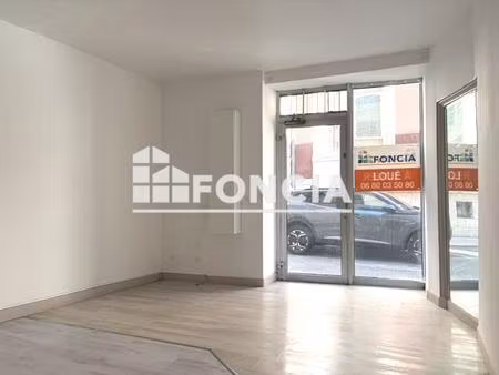 location - local commercial - 27 20 m² - 3 480 €/an hc ht -