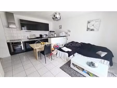 appartement de 57 56 m² à billere