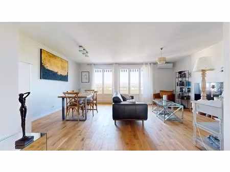 spacieux t3 de 79m² - avenue du chater  francheville