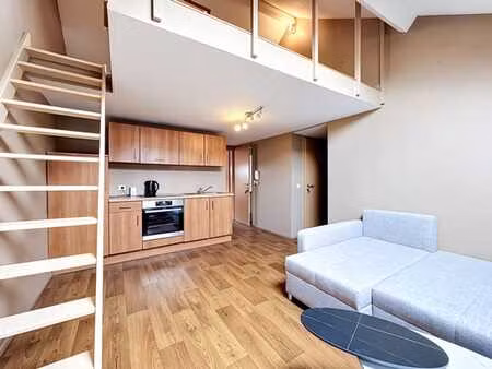 appartement 2 chambres dans le centre de libramont
