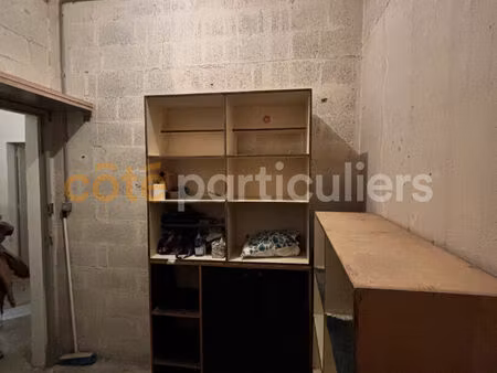 nantes - aristide briand - cave - 5 40 m2 - plus de 3m de hauteur sous plafond