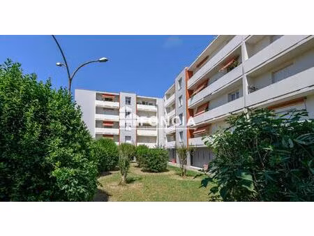 orange – t3 résidence le castel