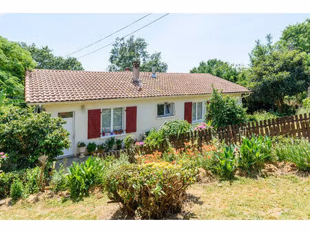 maison 5 pièce(s) 106 m2