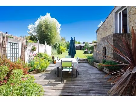 authenticité et charme pour cette belle maison familiale