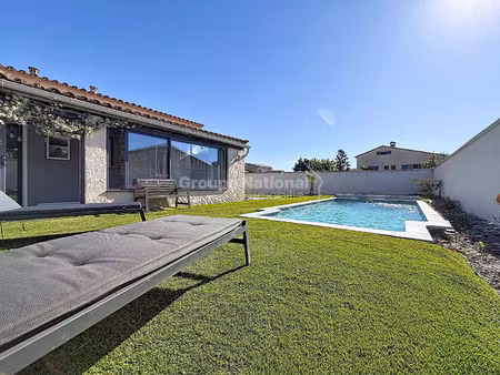 maison 92 m2 terrain 569m² piscine et garage