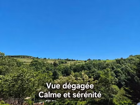 le bois d'oingt. villa d'architecte 6 pièces 175 m2 sur terrain de 1214m2