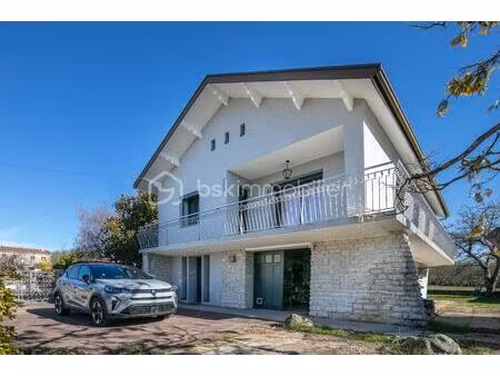 villa de 115 83 m² à saint-marcellin