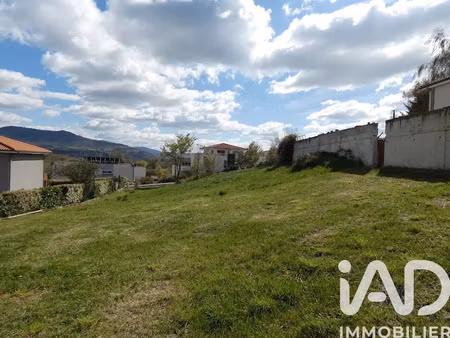 vente terrain 778 m² à le cendre (63670)  169 000 €