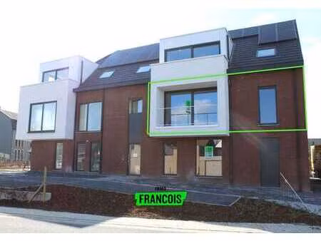 appartement lumineux avec 2 chambres  une terrasse et une p…