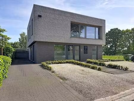 vente - local et fonds de commerce lommel - 525 000 €