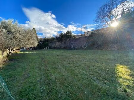terrain à vendre
