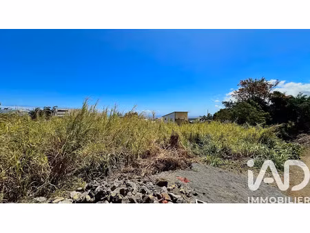 vente terrain 977 m² à le tampon (97430)  240 000 €