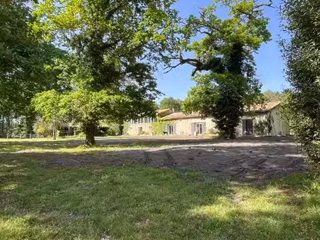 longère de 8 pièces principales