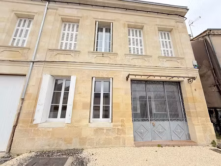 location maison 3 pièces 84 m² à étauliers (33820)