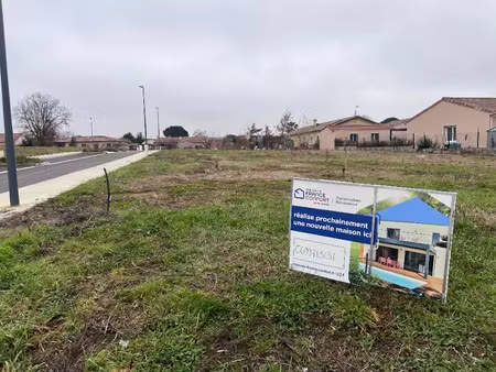 vente terrain 350 m² à montberon (31140)  115 000 €