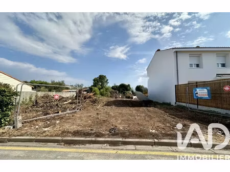 vente terrain 780 m² à la rochelle (17000)  540 000 €