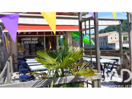 vente locaux professionnels 0 pièces 170 m² à vals-les-bains (07600)  66 000 €