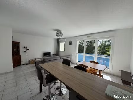 appartement 3 pièces 67 m²