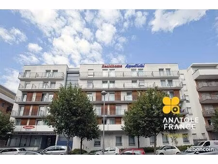 studio 1 pièce 22 m²