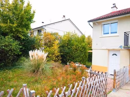 appartement 2 chambres avec jardin