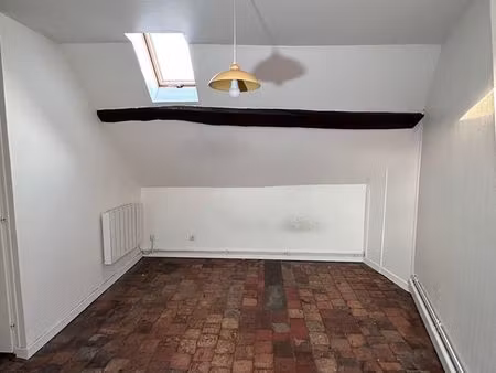 studio lumineux 21 m² – jardin avec accès rivière – 340 cc