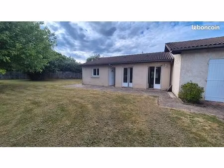 maison t4 de 95 m² avec grand terrain et garage – sadirac