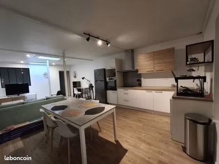appartement t2 meublé- 70 m² - tarbes centre ville
