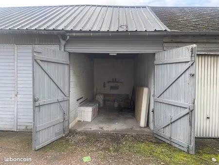 garage / box 14 m2 à louer