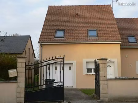 maison 3ch de 2004 80m2 centre bourg